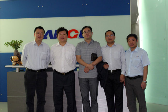 朱總會(huì)見(jiàn)長(zhǎng)虹集團(tuán)副總裁郭德軒先生